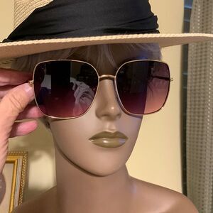 Sojos Trendy oversized sunglasses with goldtone metal frame